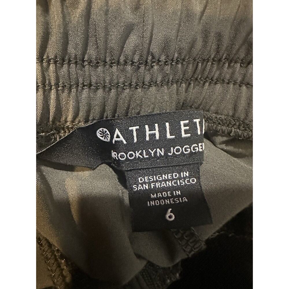 Athleta Brooklyn Legacy Mid Rise Jogger Mountain Olive Green Gray Women's Size 6 - Picture 6 of 8